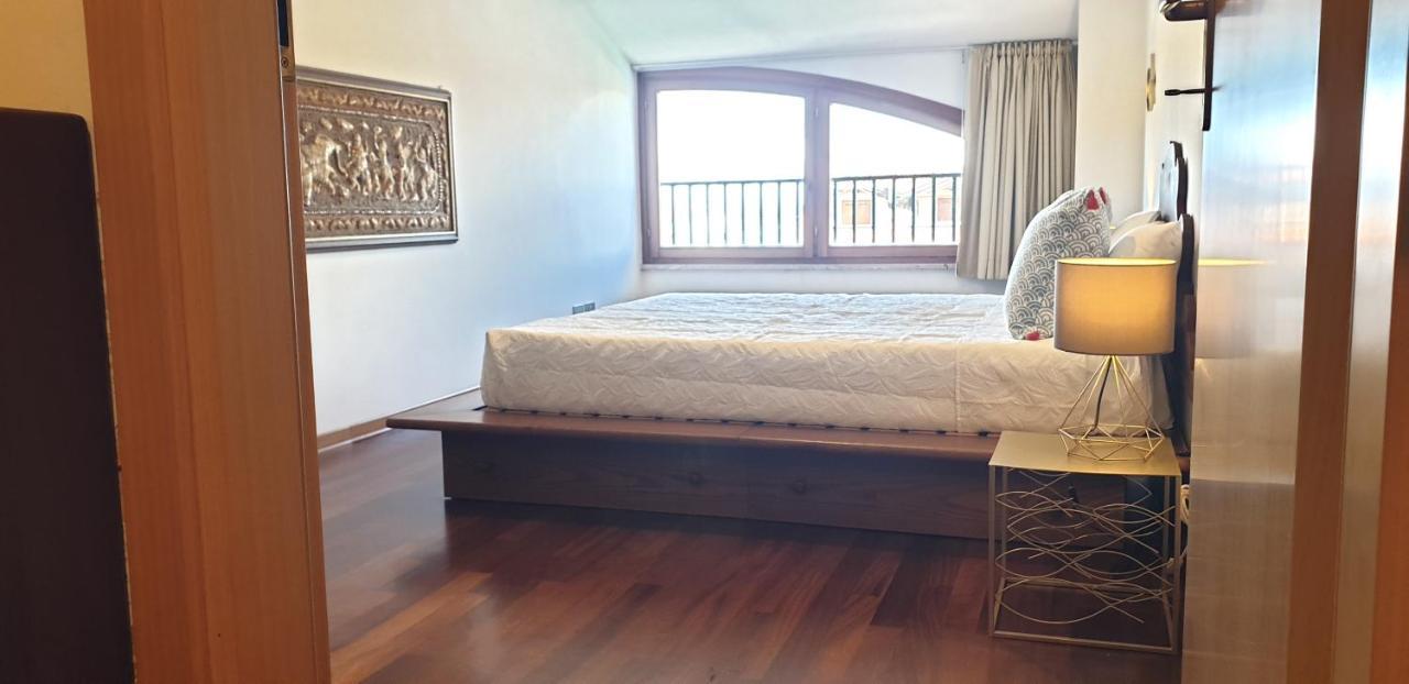 Charming Apartment & Parking By Anthea Homes غرادو المظهر الخارجي الصورة